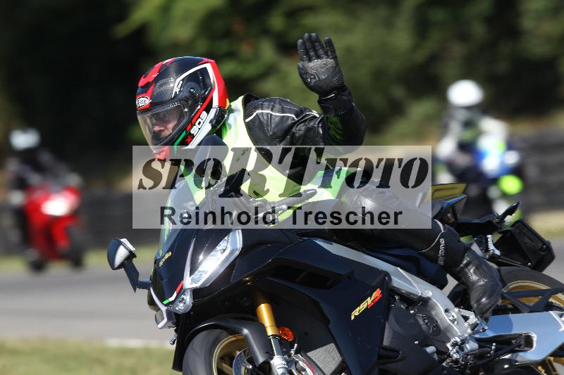 Archiv-2022/50 09.08.2022 MSS und TÖFF Track Day ADR/Gruppe blau/unklar